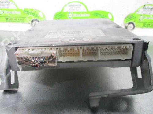 Engine control unit (ECU) TOYOTA YARIS (_P1_) 1.0 (SCP10_, SCP10R) | BP2072393M57 