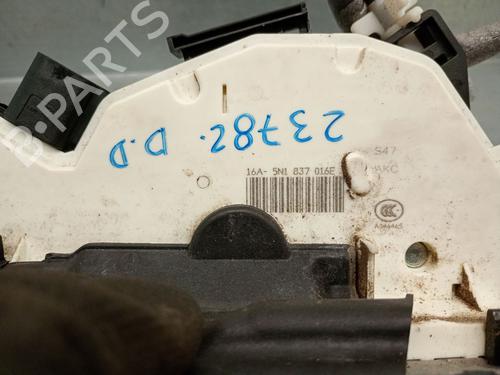Front right lock VW TIGUAN (5N_) 2.0 TDI | BP29617626C97