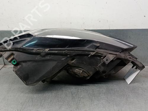 Left headlight JAGUAR F-PACE (X761) 2.0 TD4 | BP32319405C28