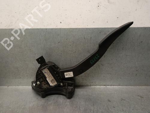 Pedal LAND ROVER DEFENDER Station Wagon (L663) D250 MHEV 4x4 (249 hp) 30315321