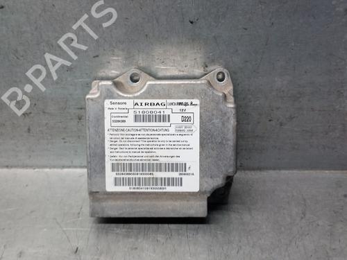 Used ECU airbags LANCIA DELTA III (844_) 1.6 D Multijet (844.AXC11, 844.AXC1A) (120 hp) 30834053