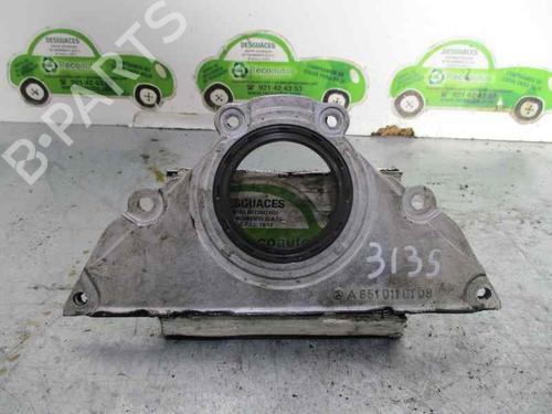 Used Valve cover MERCEDES-BENZ B-CLASS Sports Tourer (W246, W242) B 200 CDI / d (246.208) (136 hp) 21022171