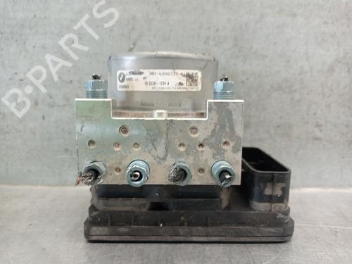 Used ABS pump MINI MINI COUNTRYMAN (F60) Cooper (136 hp) 28471723