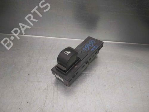 Used Right rear window switch Right rear window switch 10220147 10220147