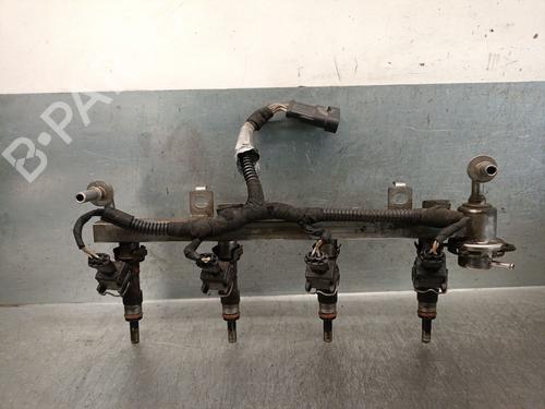Used Injection rail Injection rail 27497439 27497439