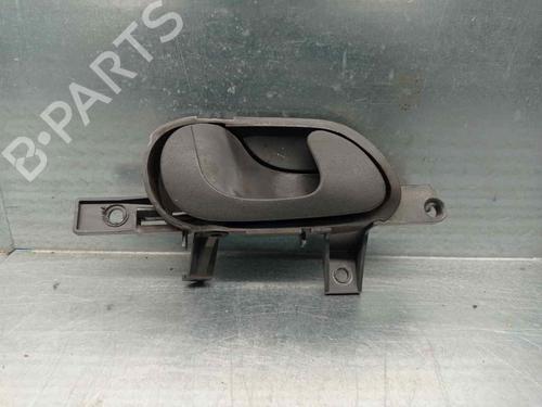 Used Front left interior door handle PEUGEOT 806 (221) 2.0 HDI 16V (109 hp) 11718494