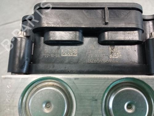 ABS pump CITROËN C5 AIRCROSS (A_) 1.2 PureTech 130 (ARHNSJ) | BP27649432M43 