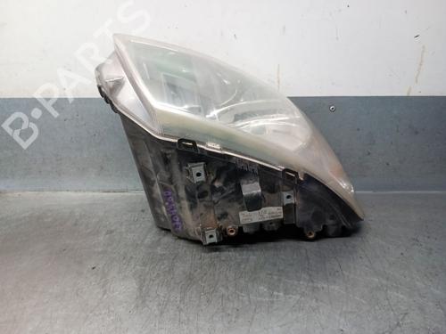 Right headlight CHRYSLER VOYAGER IV (RG, RS) 2.8 CRD | BP27201355C29 