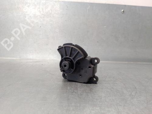 Used Heater blower motor PEUGEOT 5008 (0U_, 0E_) 1.6 HDi (110 hp) 15207413