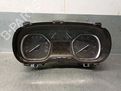 Used Instrument cluster OPEL VIVARO C Van (K0) 1.5 (102 hp) 28095917