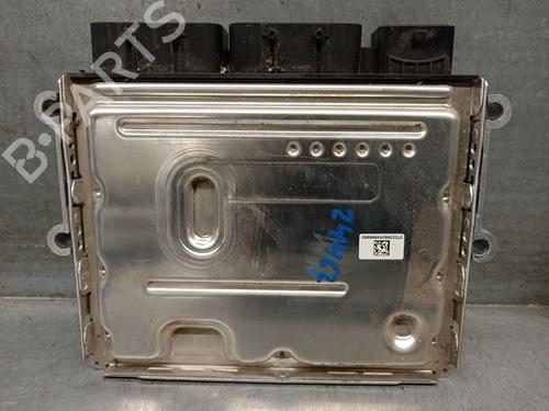 Engine control unit (ECU) RENAULT CAPTUR II (HF_) Blue dCi 95 (HFAF) | BP31945006M57