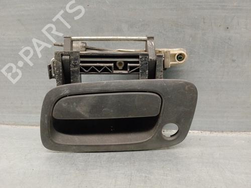 Used Front left exterior door handle OPEL ZAFIRA A MPV (T98) 2.0 DTI 16V (F75) (101 hp) 16563254