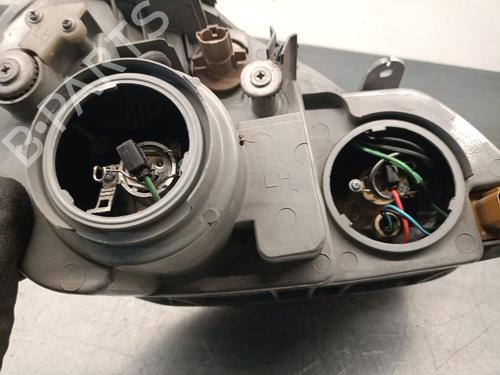 Left headlight DAEWOO NUBIRA (J100) 1.6 16V | BP20708466C28 
