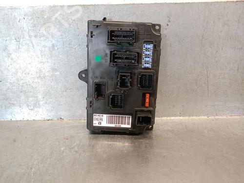 Fuse box PEUGEOT 407 (6D_) 2.0 HDi 135 (6DRHRH, 6DRHRE, 6DRHRG, 6DRHRJ) 9656148080