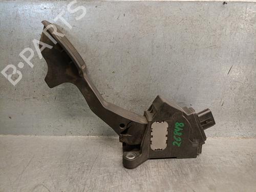 Used Pedal Pedal TOYOTA YARIS (_P13_) 1.4 D (NLP130_, NLP130) (90 hp) 40150886 40150886