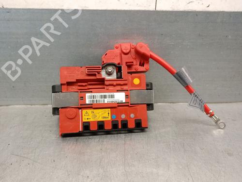Boîte à Fusibles BMW 1 (E81) 118 d (143 hp) 29405123