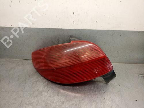 Used Left taillight PEUGEOT 206 Hatchback (2A/C) 1.9 D (69 hp) 28010694
