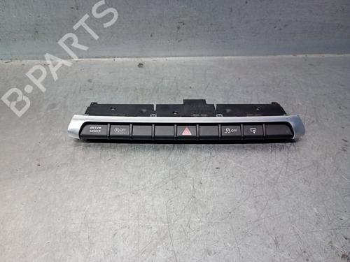 Used Switch AUDI A3 Sportback (8VA, 8VF) 1.6 TDI (110 hp) 28682900