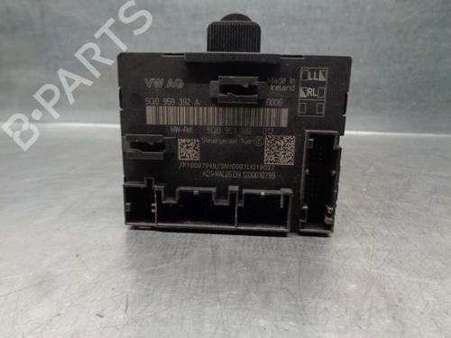 Used Comfort control module VW GOLF VII (5G1, BQ1, BE1, BE2) 1.6 TDI (105 hp) 9134527