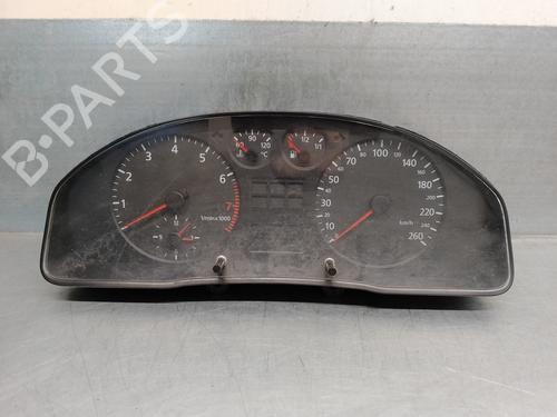 Used Instrument cluster AUDI A4 B5 (8D2) 1.8 T (150 hp) 15611345