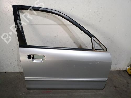 Used Right front door Right front door 38224340 38224340