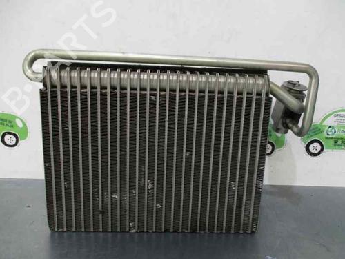 Used Air conditioning evaporator BMW 3 (E46) 320 d (136 hp) 11667107
