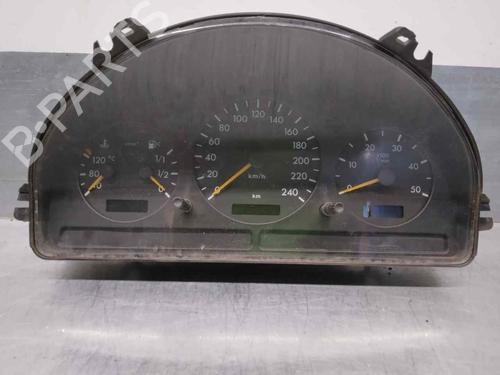 Used Instrument cluster MERCEDES-BENZ M-CLASS (W163) ML 400 CDI (163.128) (250 hp) 13023302
