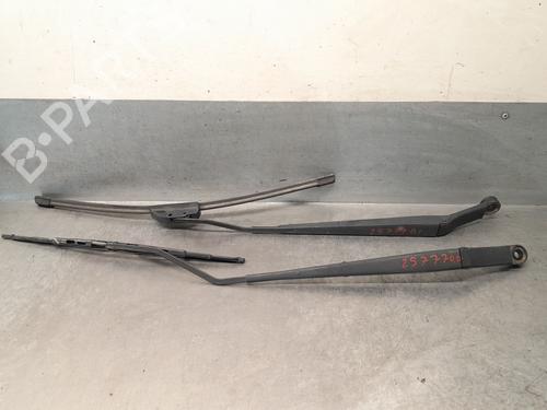 Used Front windshield wiper arm Front windshield wiper arm CHEVROLET AVEO / KALOS Hatchback (T250, T255) 1.2 (84 hp) 36500397 36500397