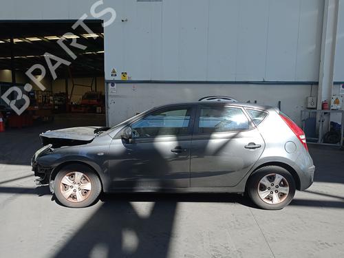 Used Parts HYUNDAI i30 (FD)  1.4  4985994