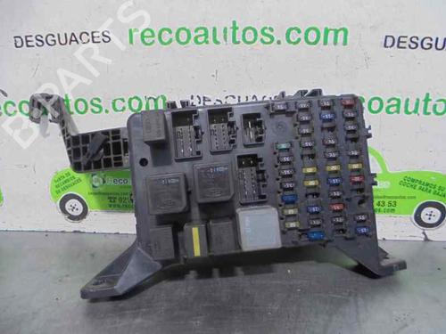 Used Fuse box FORD MONDEO III (B5Y) 2.0 TDCi (130 hp) 4203519