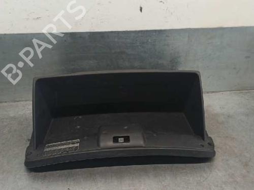 Glove box TOYOTA COROLLA Verso (_E12_) 1.6 VVT-i (ZZE121_, ZZE121R) | BP7162827C95 
