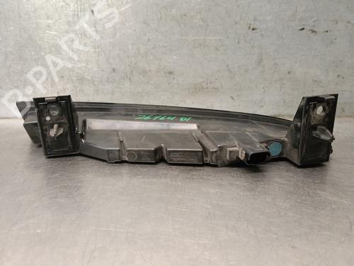 Left front indicator RENAULT MEGANE III Hatchback (BZ0/1_, B3_) 1.2 TCe (BZ2B, BZ11) | BP37992246C32 - Image 3