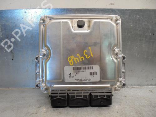 Used Engine control unit (ECU) VOLVO V40 Estate (645) 1.9 DI (102 hp) 8302151