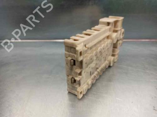 Fuse box BMW 7 (E38) 725 tds | BP5664463E1 