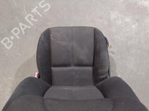 Right front seat PEUGEOT 407 SW (6E_, 6D_) 2.0 HDi 135 | BP15557541C16 