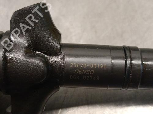 Injector TOYOTA AVENSIS Estate (_T25_) 2.0 D-4D (ADT250_, ADT250R) | BP31586172M100