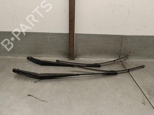 Used Front windshield wiper arm Front windshield wiper arm VOLVO XC90 I (275) D5 AWD (185 hp) 36046124 36046124