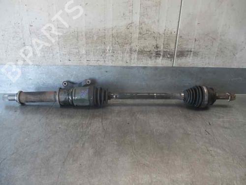 Used Right front driveshaft MITSUBISHI SPACE WAGON (N9_W, N8_W) [1998-2004]  7824336
