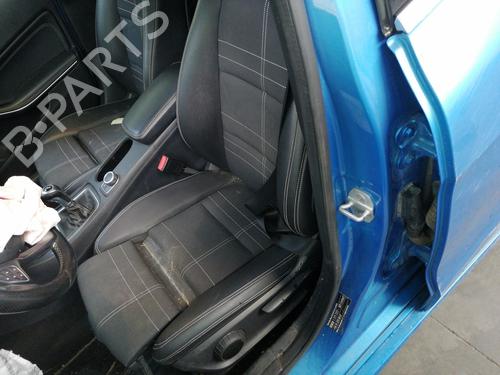 Right front seat MERCEDES-BENZ A-CLASS (W176) A 180 CDI / d (176.012) | BP38061528C16 - Image 21