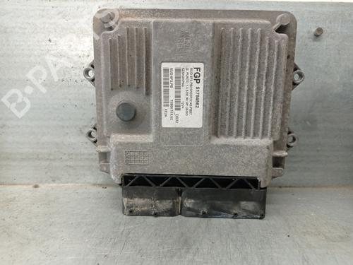 Used Engine control unit (ECU) FIAT GRANDE PUNTO (199_) 1.3 D Multijet (199.AXD11, 199.AXD1A, 199.AXD1B,... (90 hp) 22728440