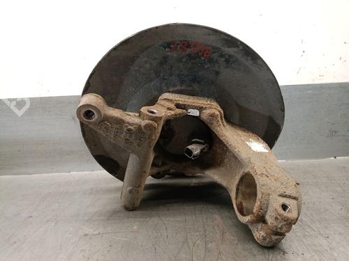 Used Right rear steering knuckle FORD MONDEO III (B5Y) 2.0 TDCi (130 hp) 29247628