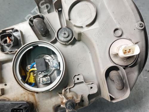 Right headlight KIA CARNIVAL II (GQ) 2.9 CRDi | BP30838753C29 