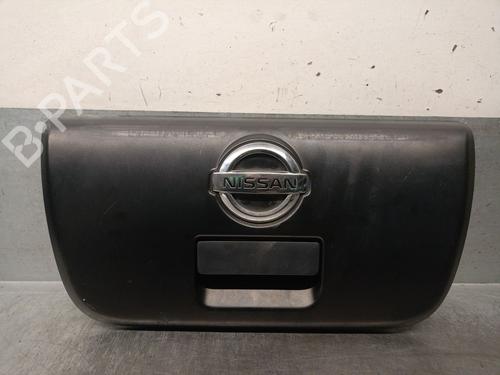 Used Tailgate handle NISSAN PICK UP (D22) 2.5 Di (133 hp) 30929696
