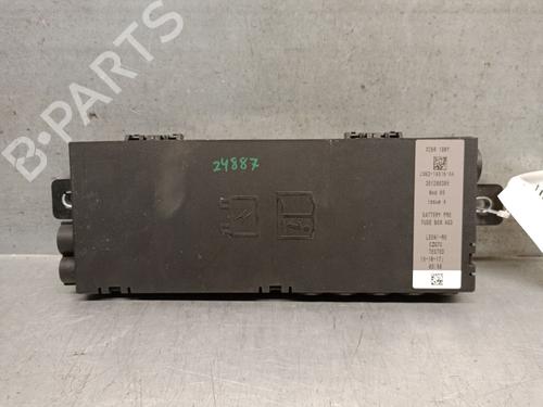 Used Fuse box Fuse box JAGUAR XE (X760) 2.0 D (180 hp) 33936962 33936962