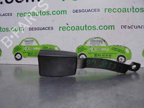 Used Seat buckle VW POLO (9N_, 9A_) 1.4 TDI (70 hp) 20249793