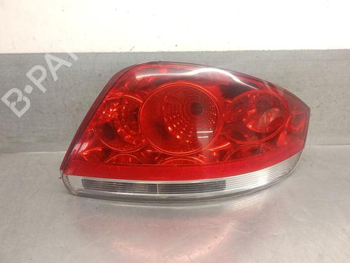 Used Right taillight FIAT LINEA (323_, 110_) 1.3 JTD Multijet (323AXB1A) (86 hp) 28104283