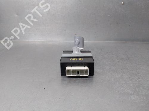 Used Comfort control module TOYOTA AVENSIS (_T22_) 1.6 i (AT220_, AT220R) (110 hp) 15194604