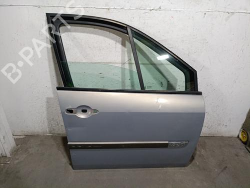 Used Right front door RENAULT GRAND SCÉNIC II (JM0/1_) 1.9 dCi (JM0G, JM12, JM1G, JM2C) (120 hp) 26905551