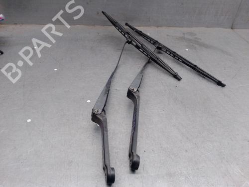 Used Front windshield wiper arm DAEWOO LANOS (KLAT) 1.5 (86 hp) 31013496