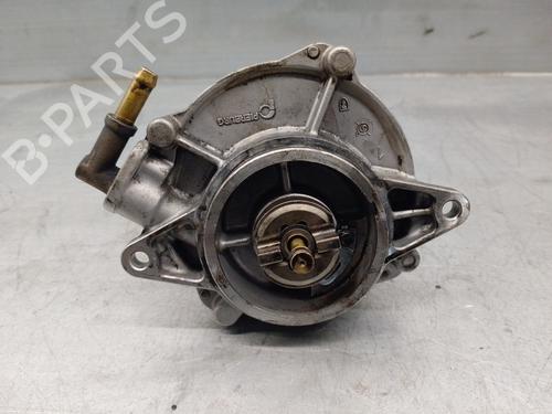 Used Vacuum pump AUDI A4 B7 Avant (8ED) [2004-2008]  16132322